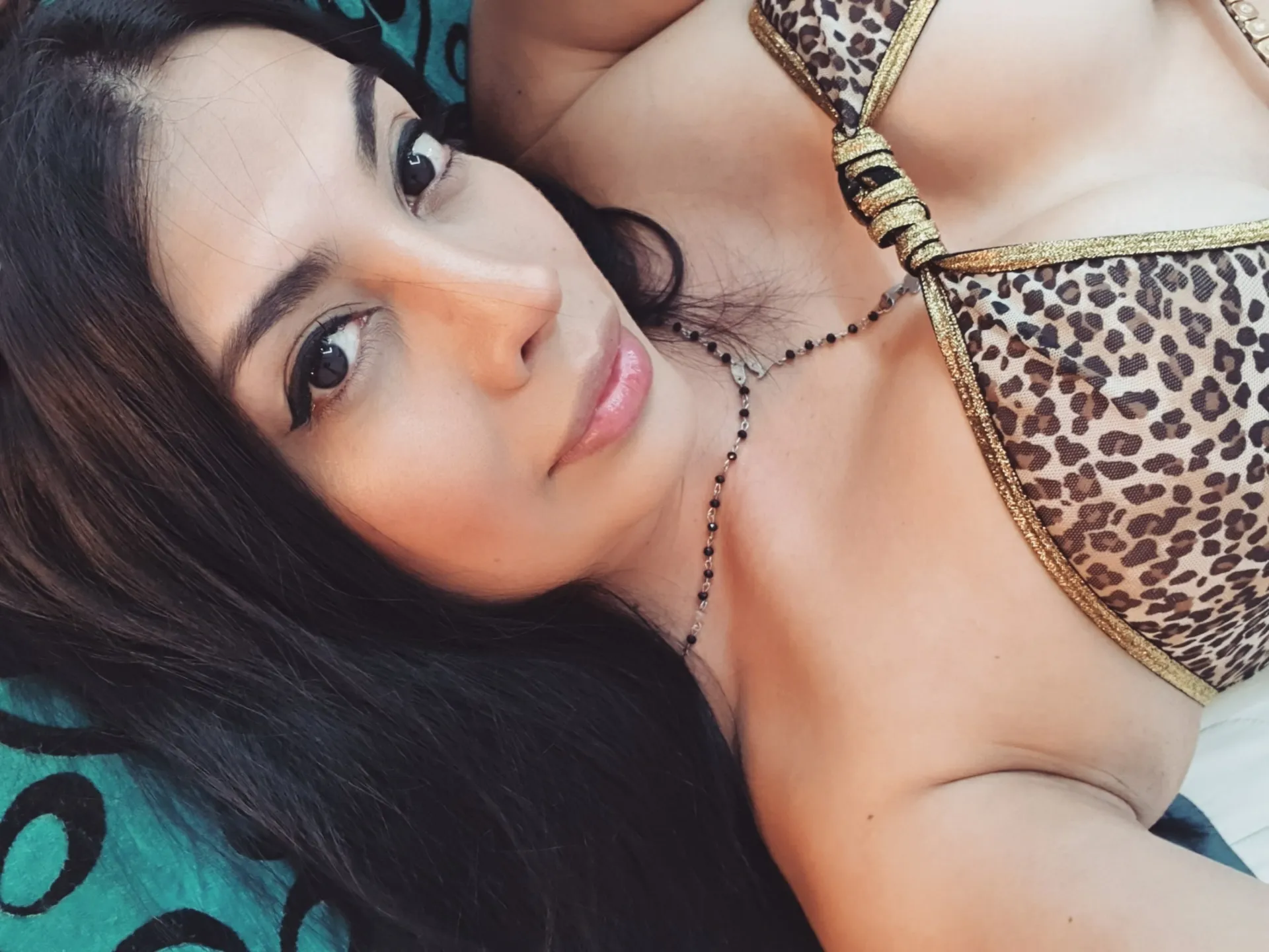 Yuliana OnlyFans header