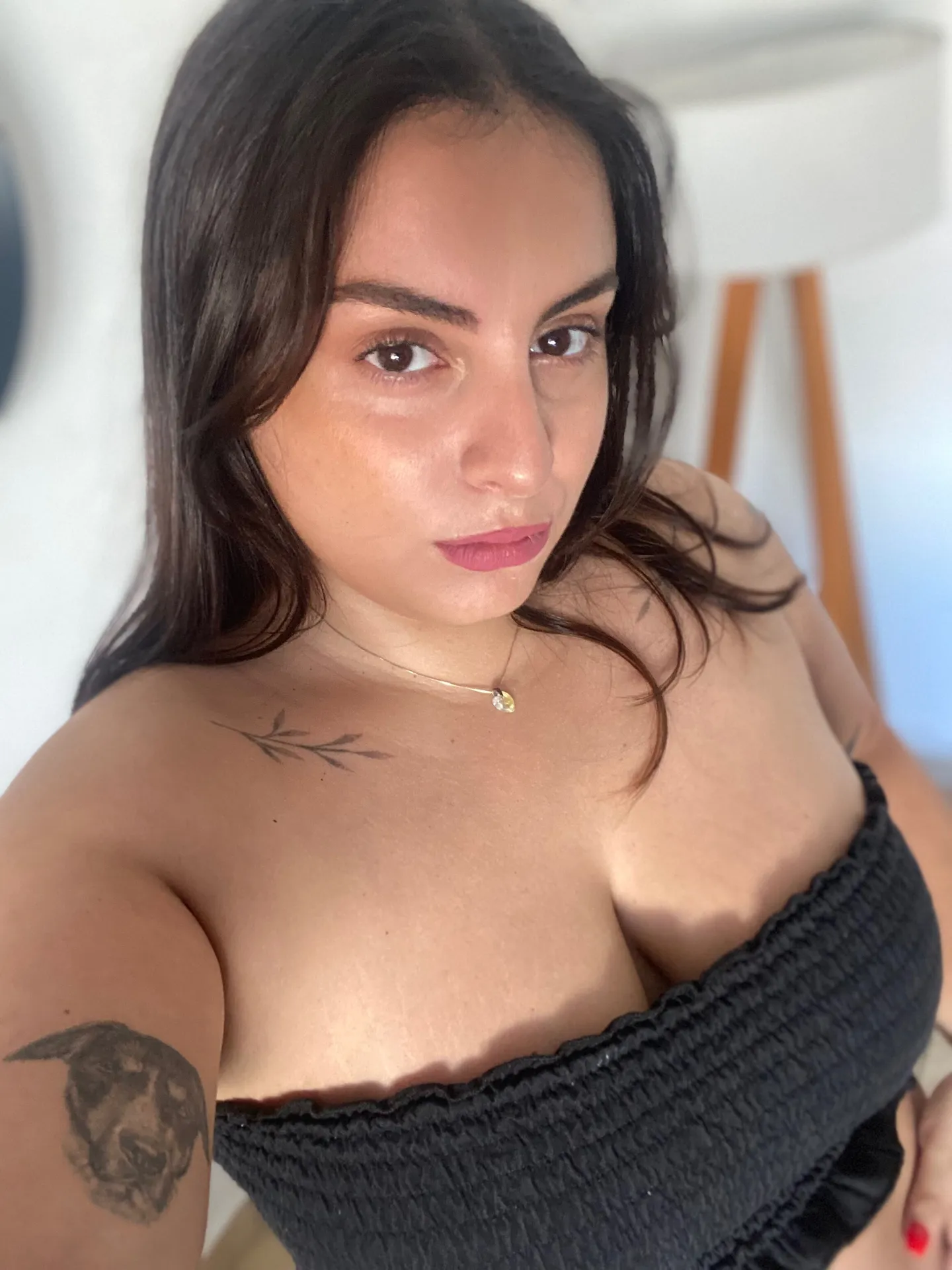 𝒴𝑜𝓈𝑒𝓅𝒽𝓎𝒶𝒽