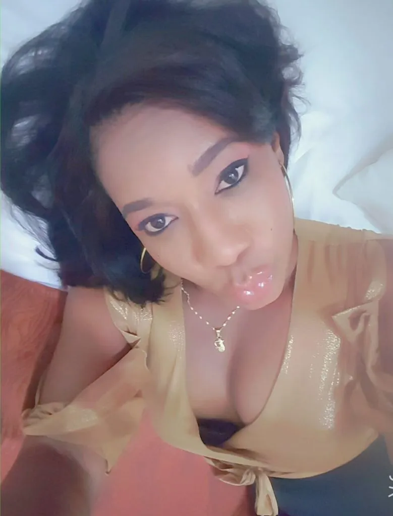 Yosi OnlyFans header