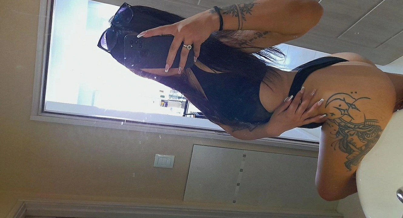 Sexy and daring😈🔥🥵 OnlyFans header