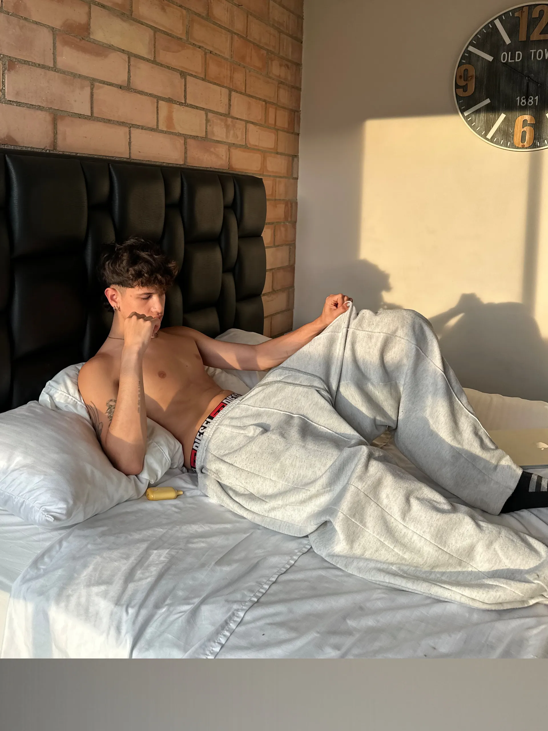 YouJuand OnlyFans header