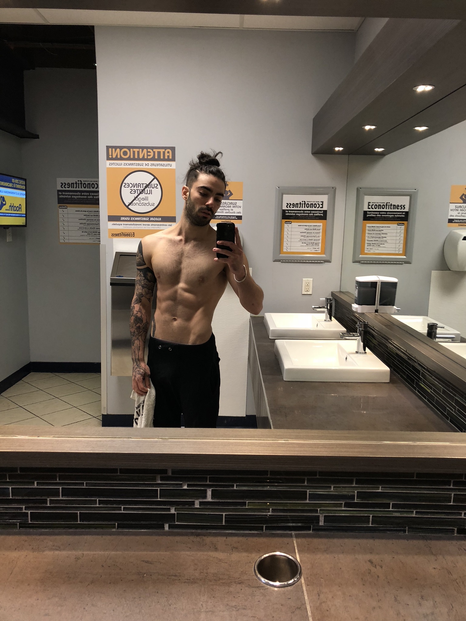 You know you want to 😏😏😏 OnlyFans