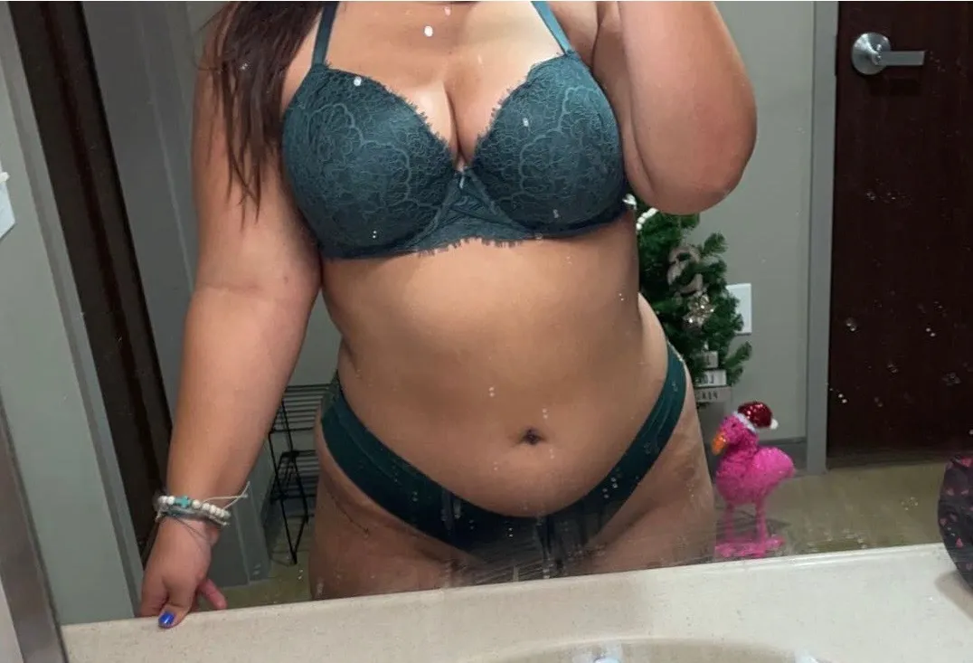 Aria OnlyFans header