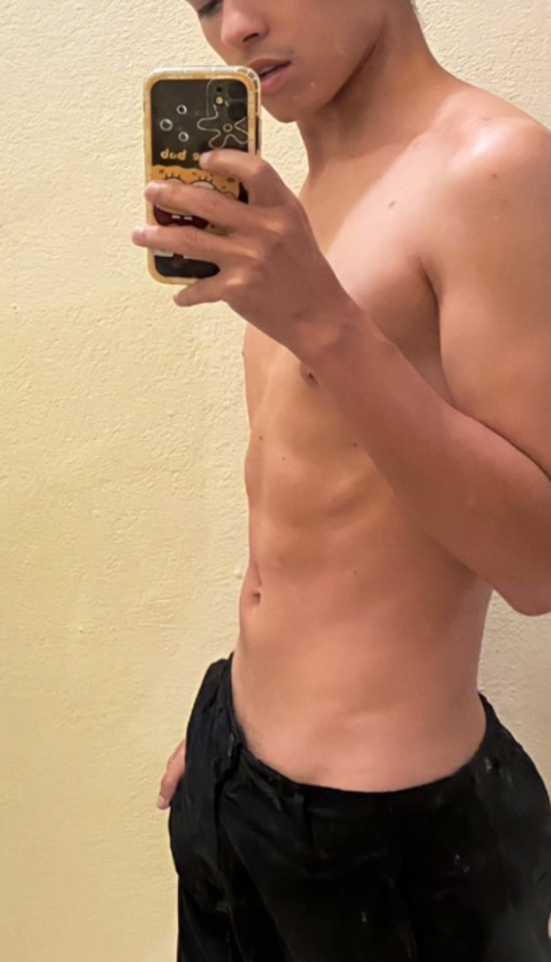 Andrew (Horse Boy 9.3 Inchs 🔞) TOP 10% OnlyFans