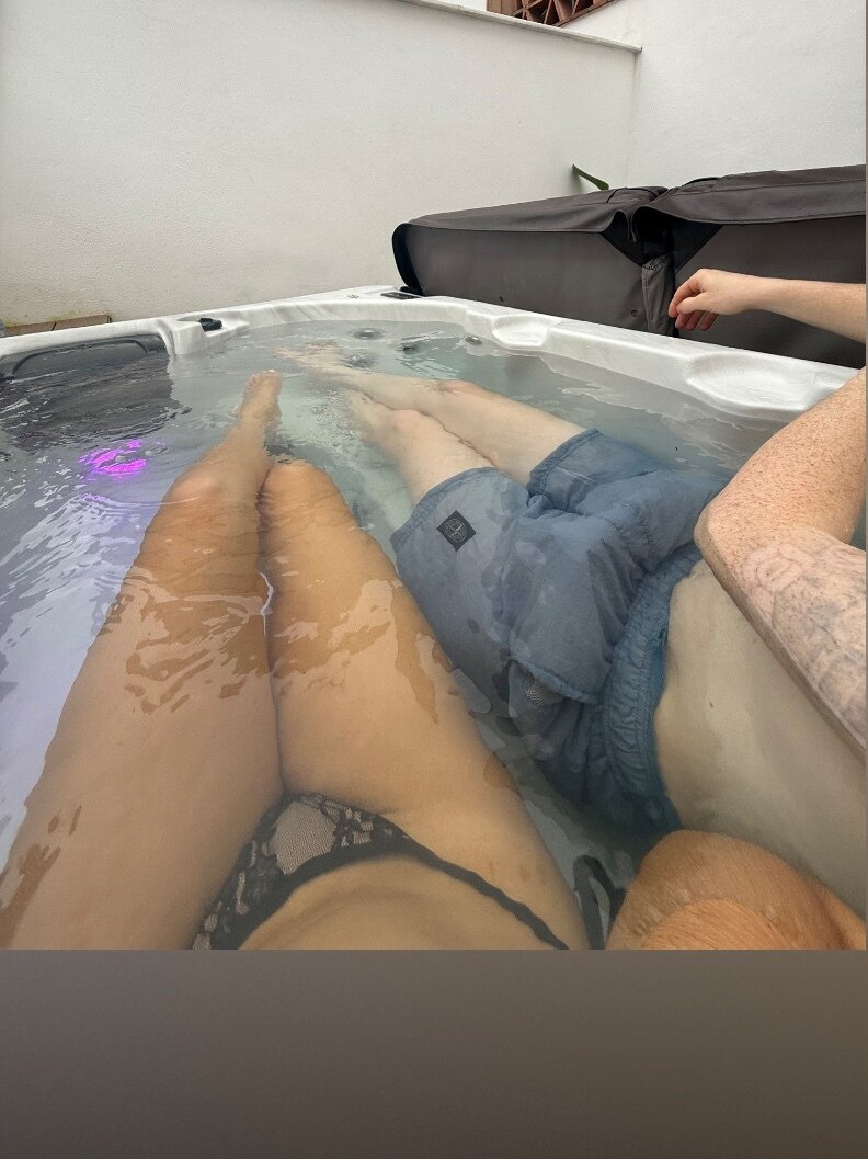 Zara jones OnlyFans header