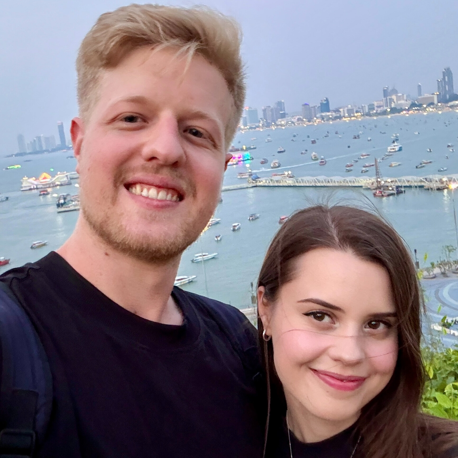 youngcouple9598 OnlyFans