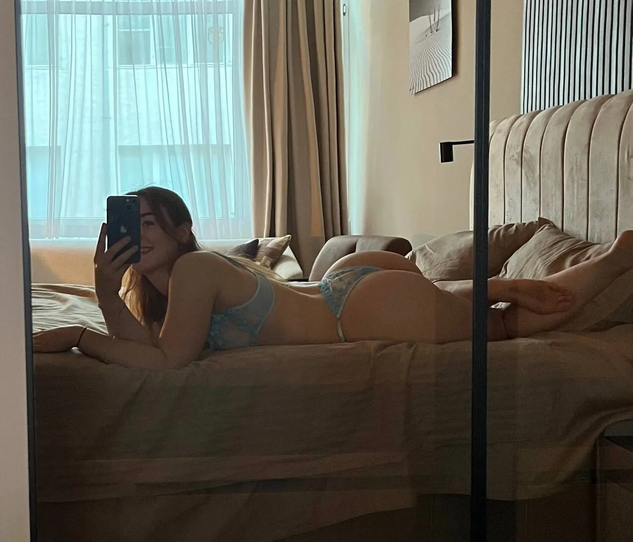 Dzeni 👟 OnlyFans header