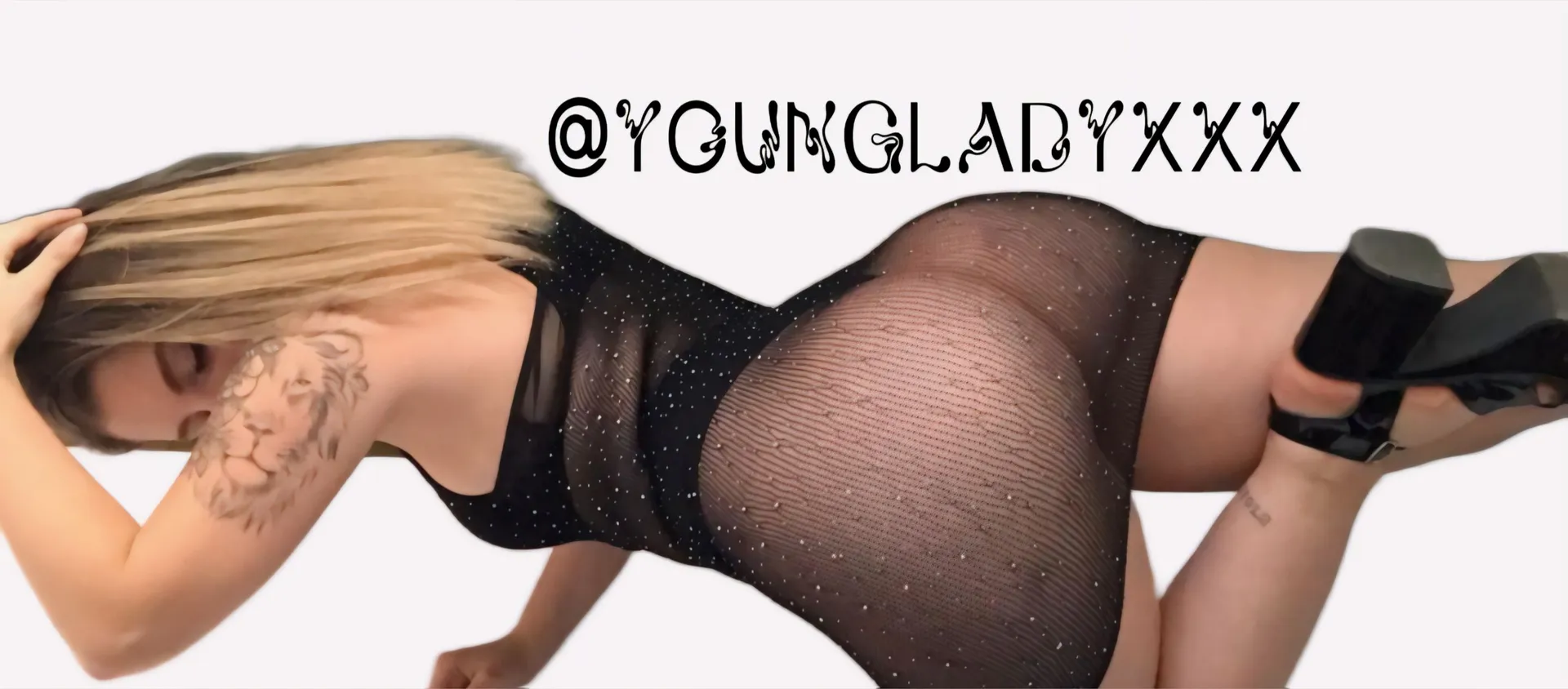 𝗧𝗛𝗘 𝗤𝗨𝗘𝗘𝗡 V1D3O C4LL 🔥 OnlyFans header