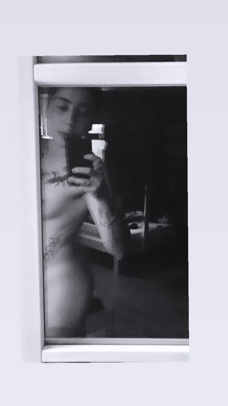 xicona OnlyFans header