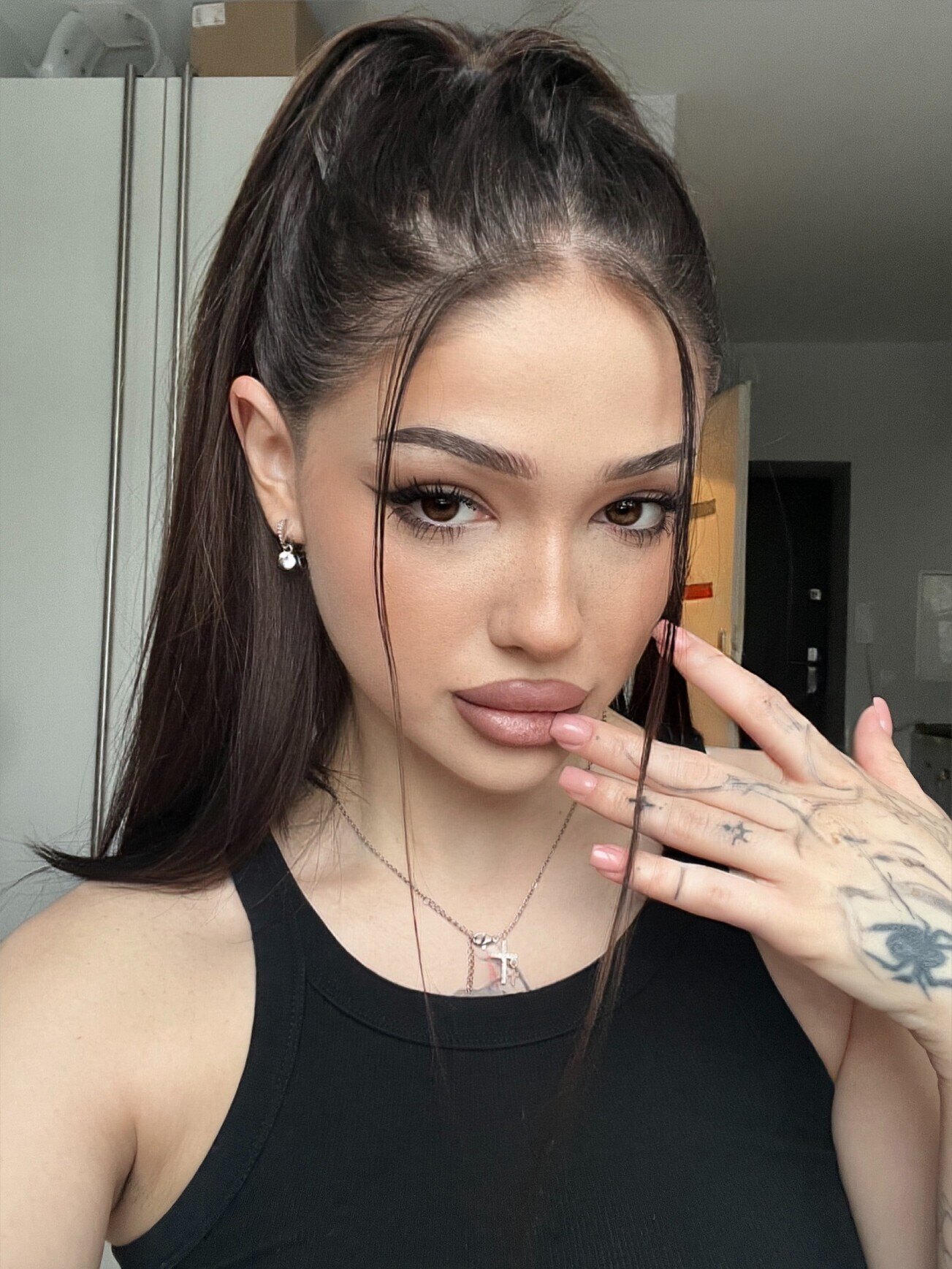 𝔼𝕝𝕤𝕚𝕖 🔥 OnlyFans