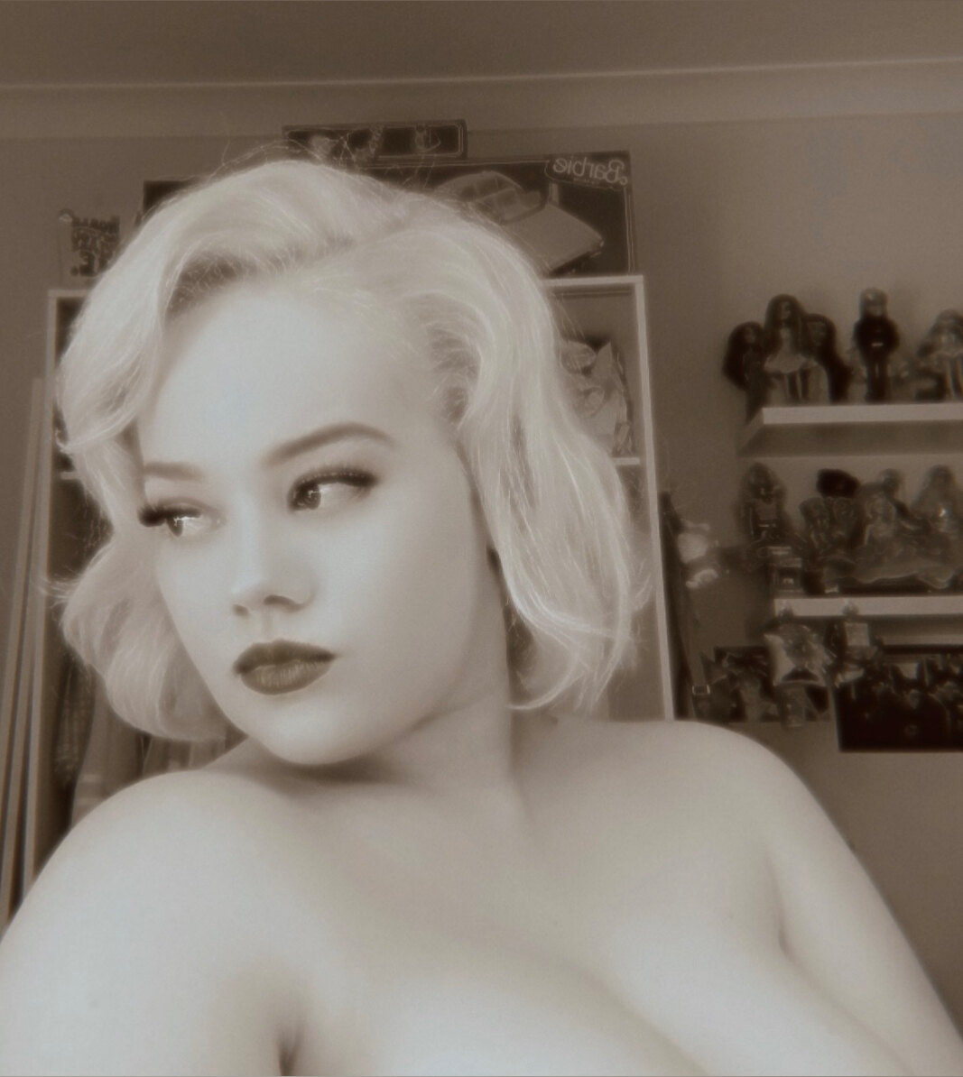 The virgin doll OnlyFans