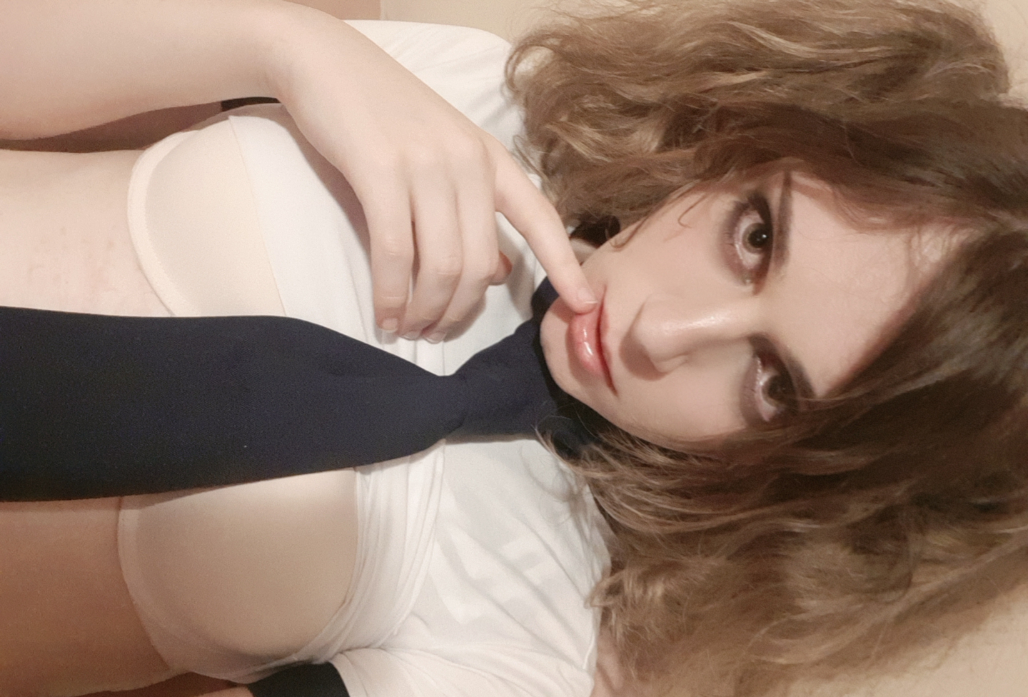Cynthia OnlyFans header