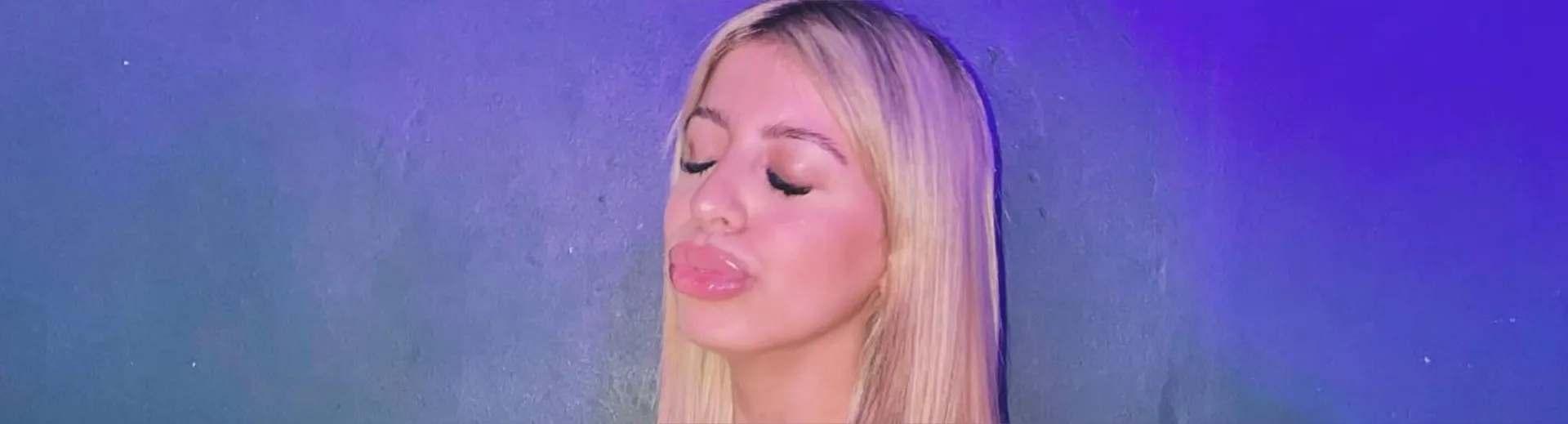 Tina Lambrinou OnlyFans header