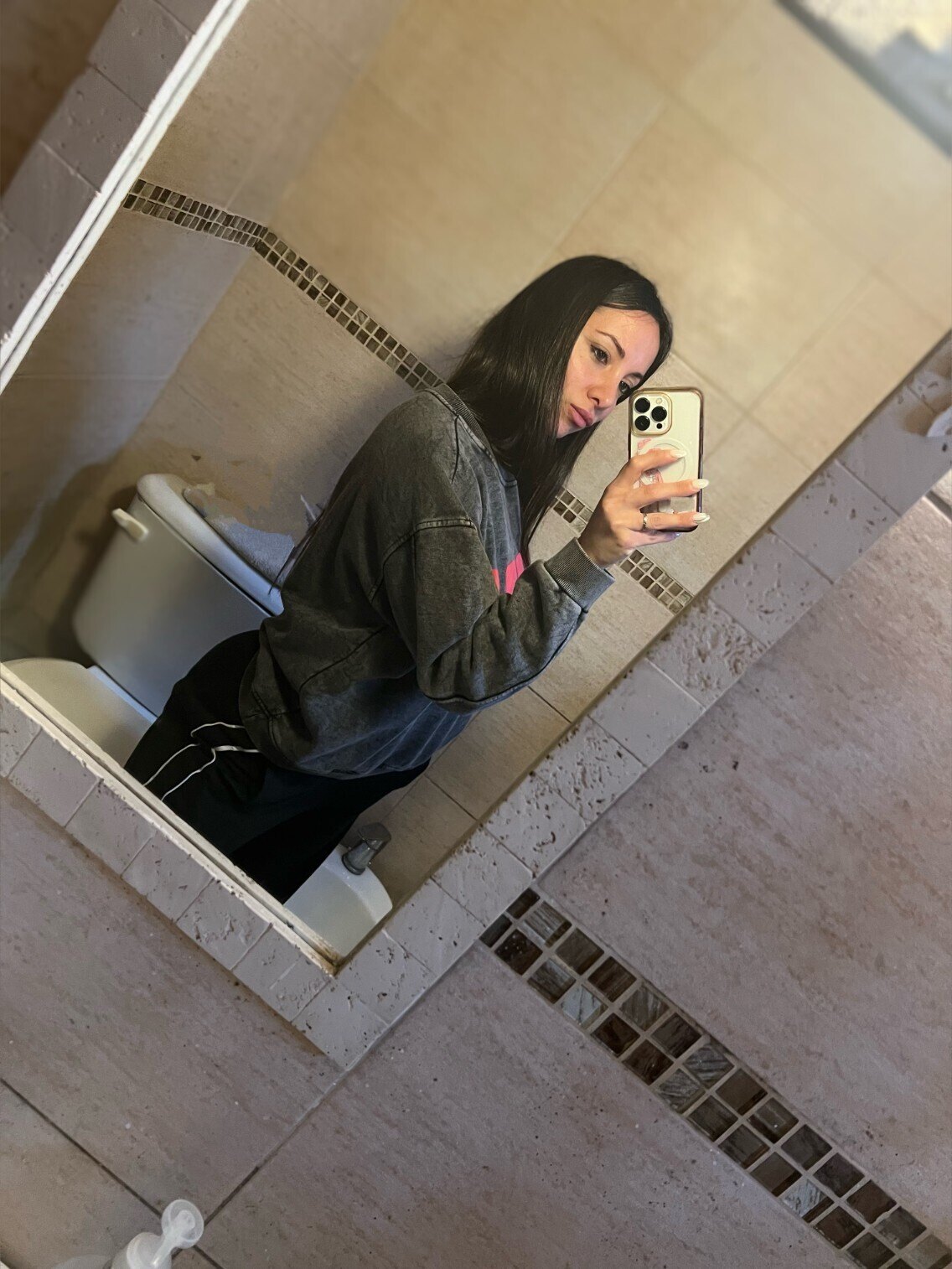 Marielle 💘 OnlyFans