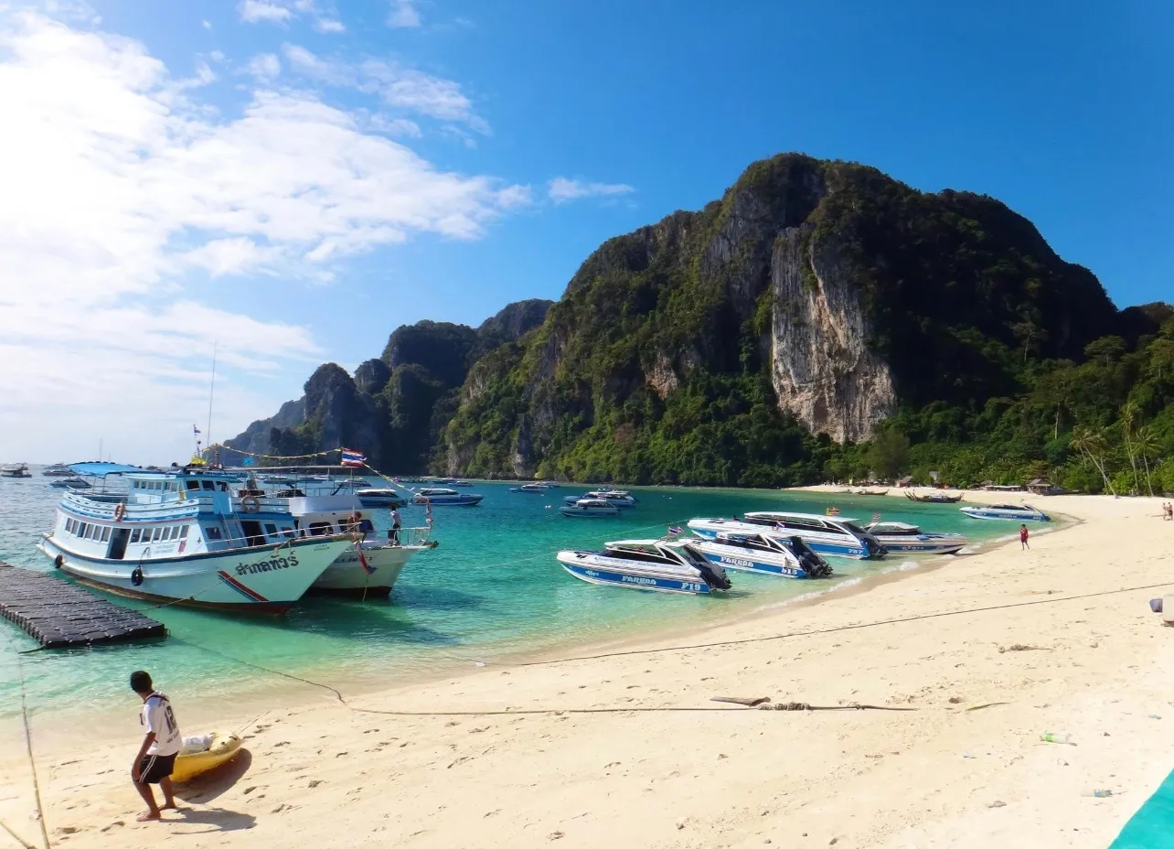 Rhea Baby OnlyFans header