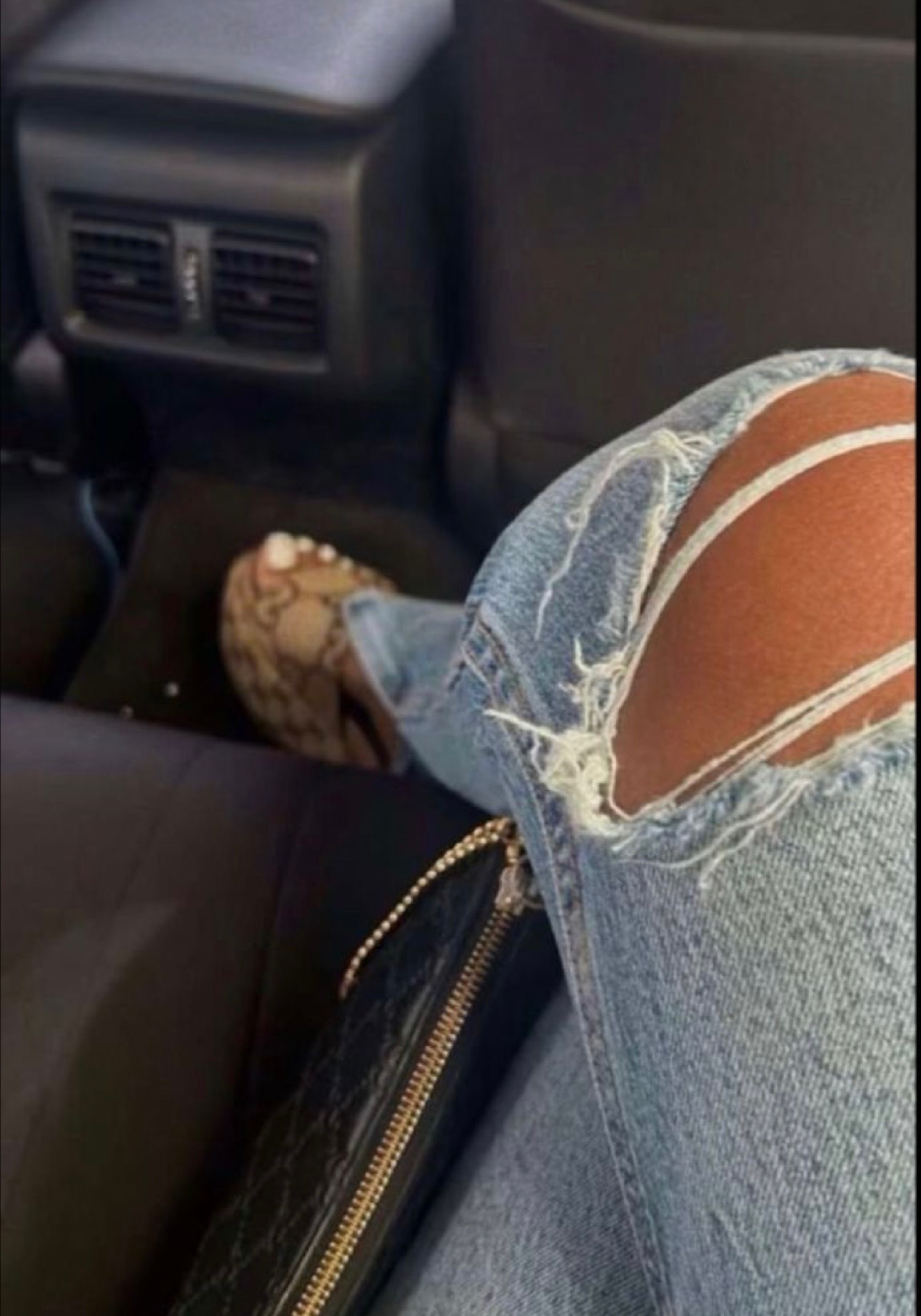 YourbabyX OnlyFans header