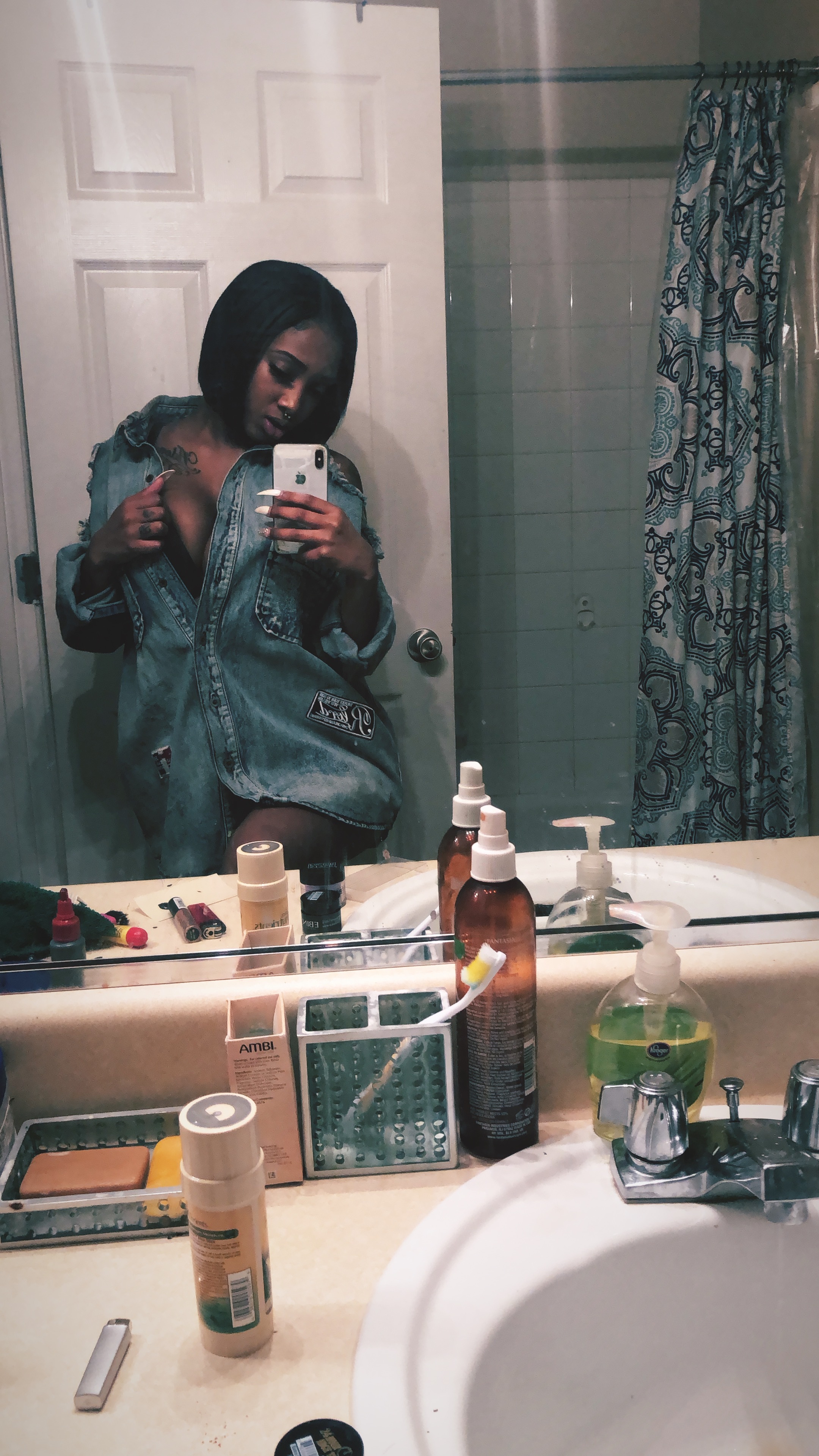 Yourbihfav._ OnlyFans header