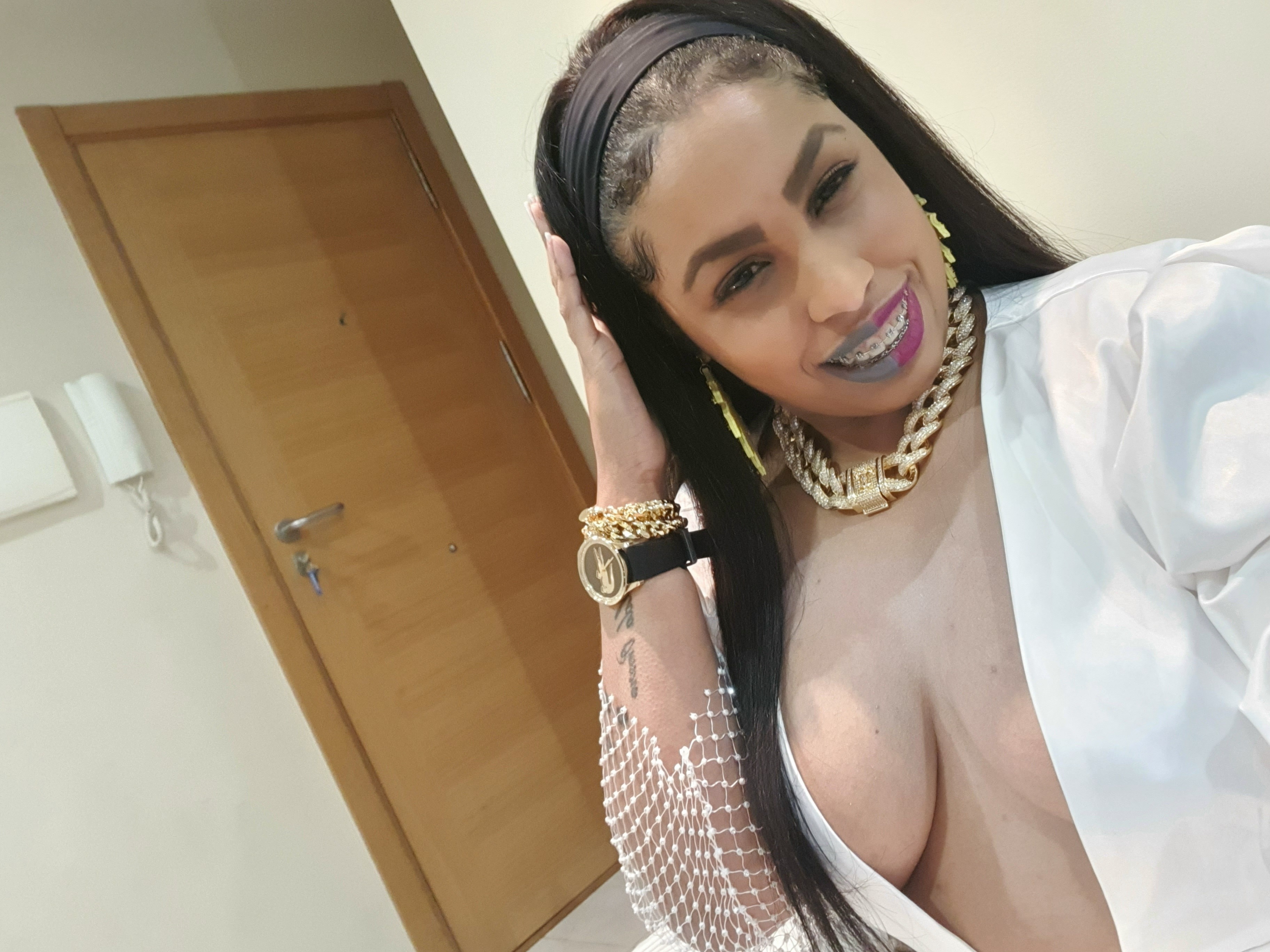 Yourhoney OnlyFans header