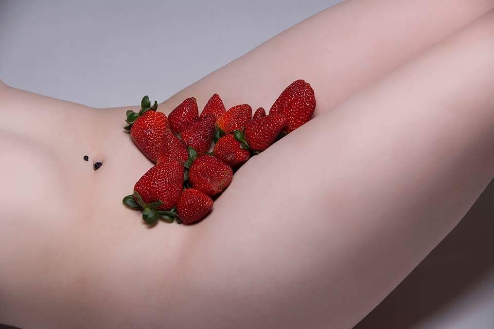 Elly OnlyFans header