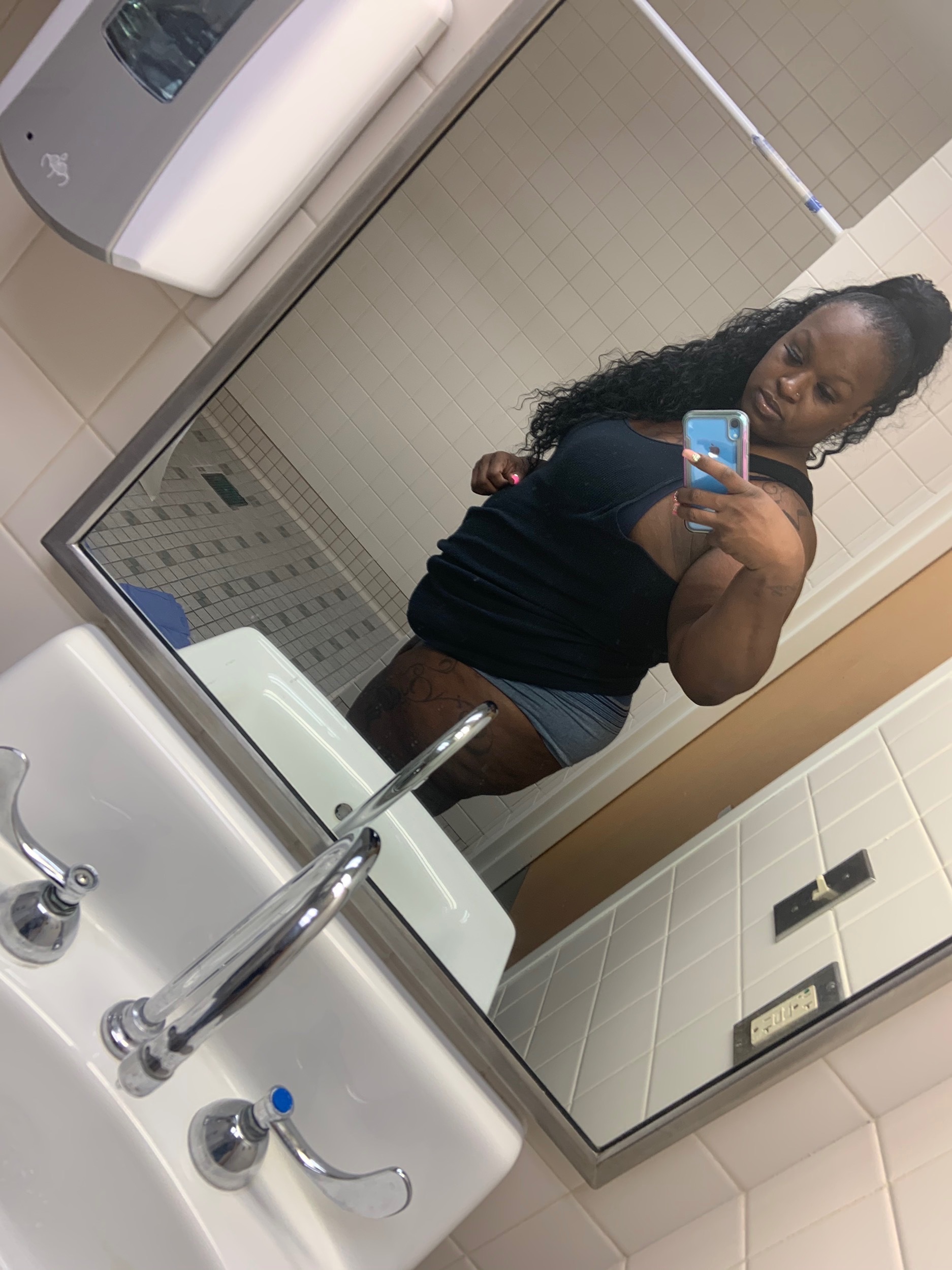 Selena jones OnlyFans header