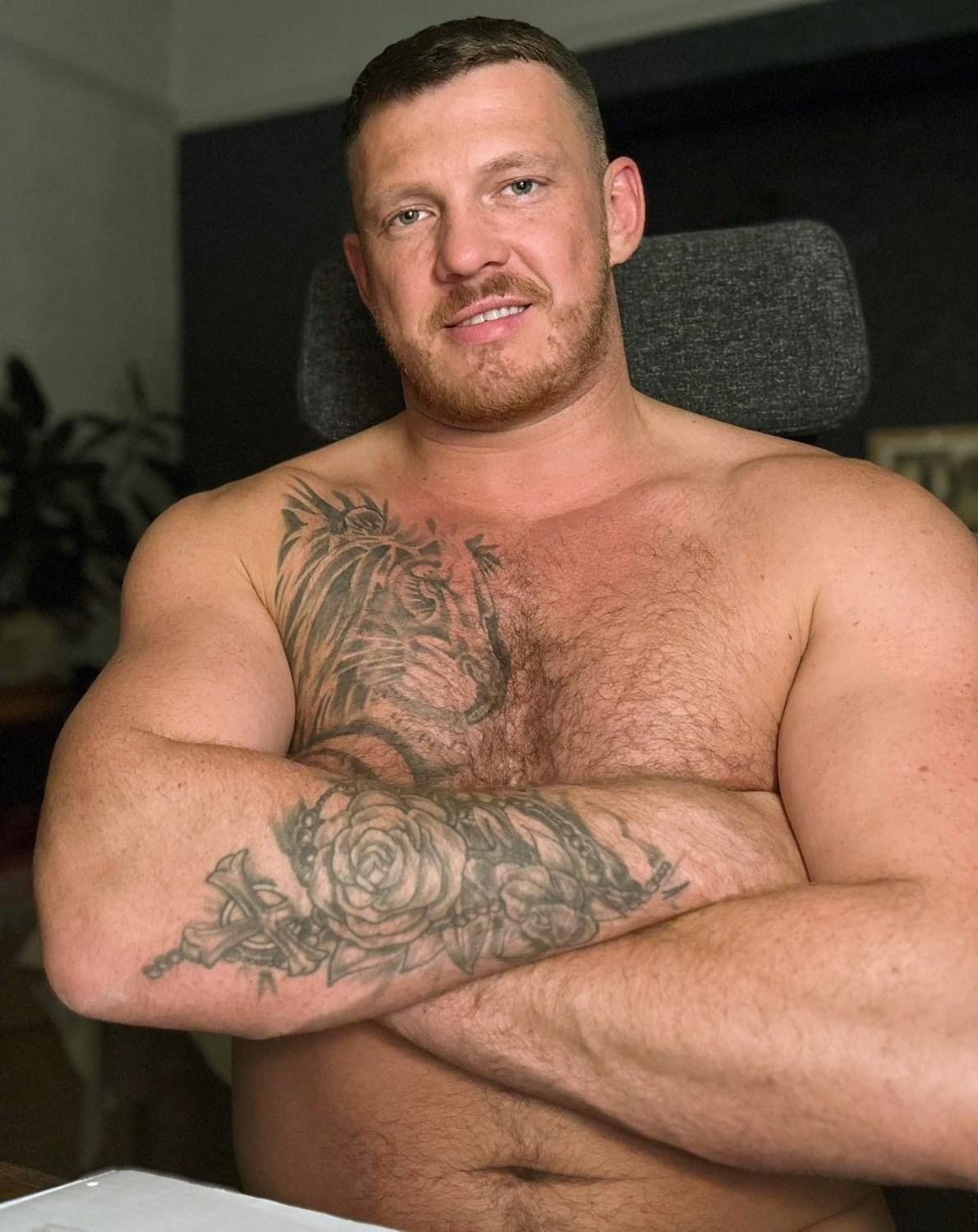 Yourdadsbro OnlyFans