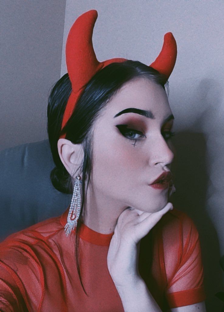 Demoness Mina OnlyFans
