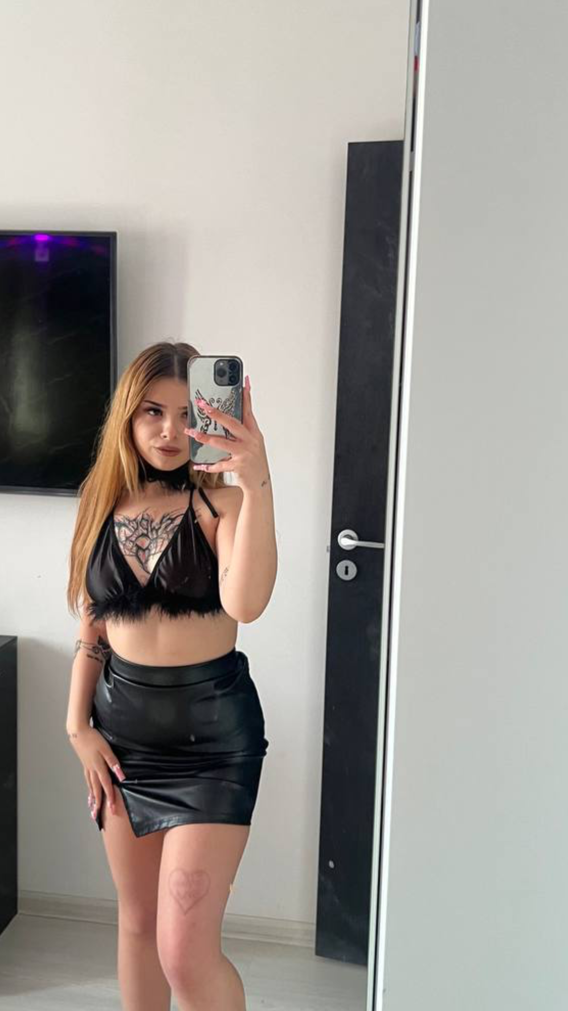 lola💋 OnlyFans header