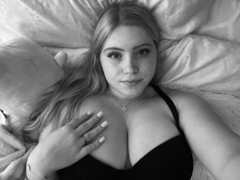 Sadie OnlyFans header