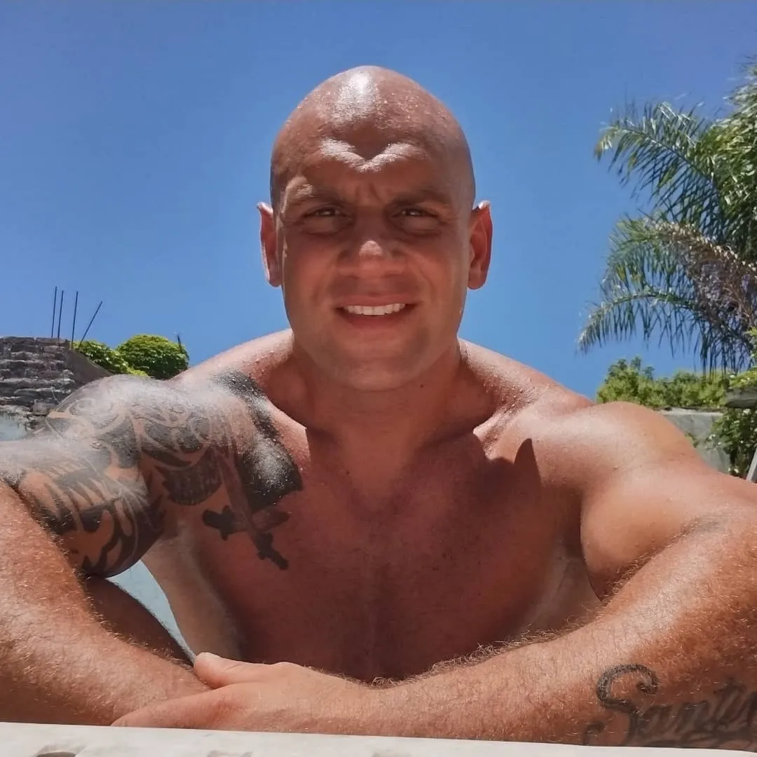 Hernán OnlyFans header