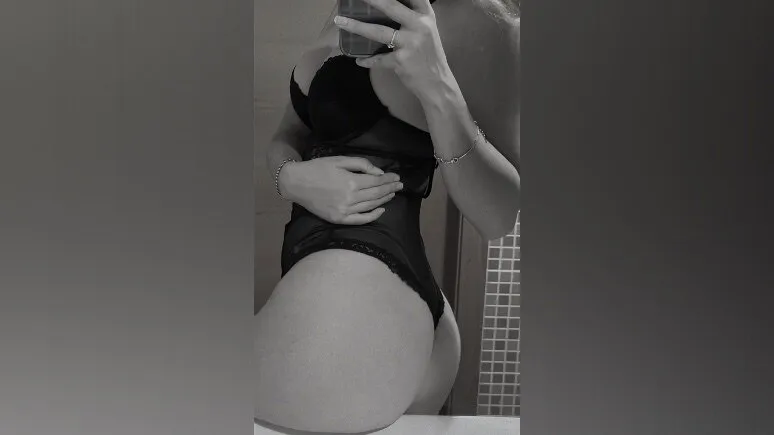 Amber Rosse🎀 OnlyFans header