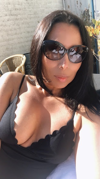 Yourhotwalkingbabe OnlyFans header