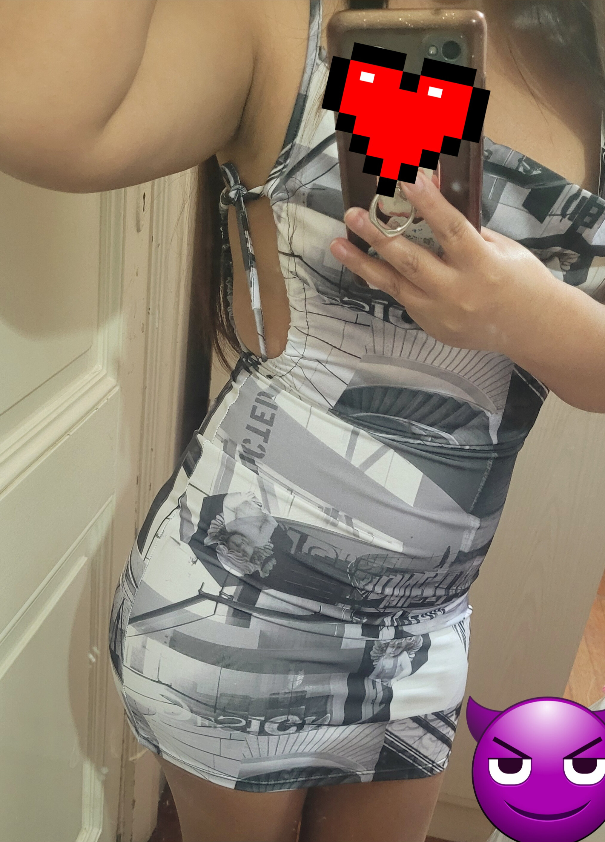 Leila OnlyFans header