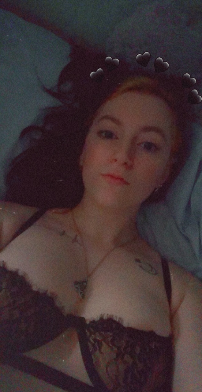 Alice Lovlett OnlyFans