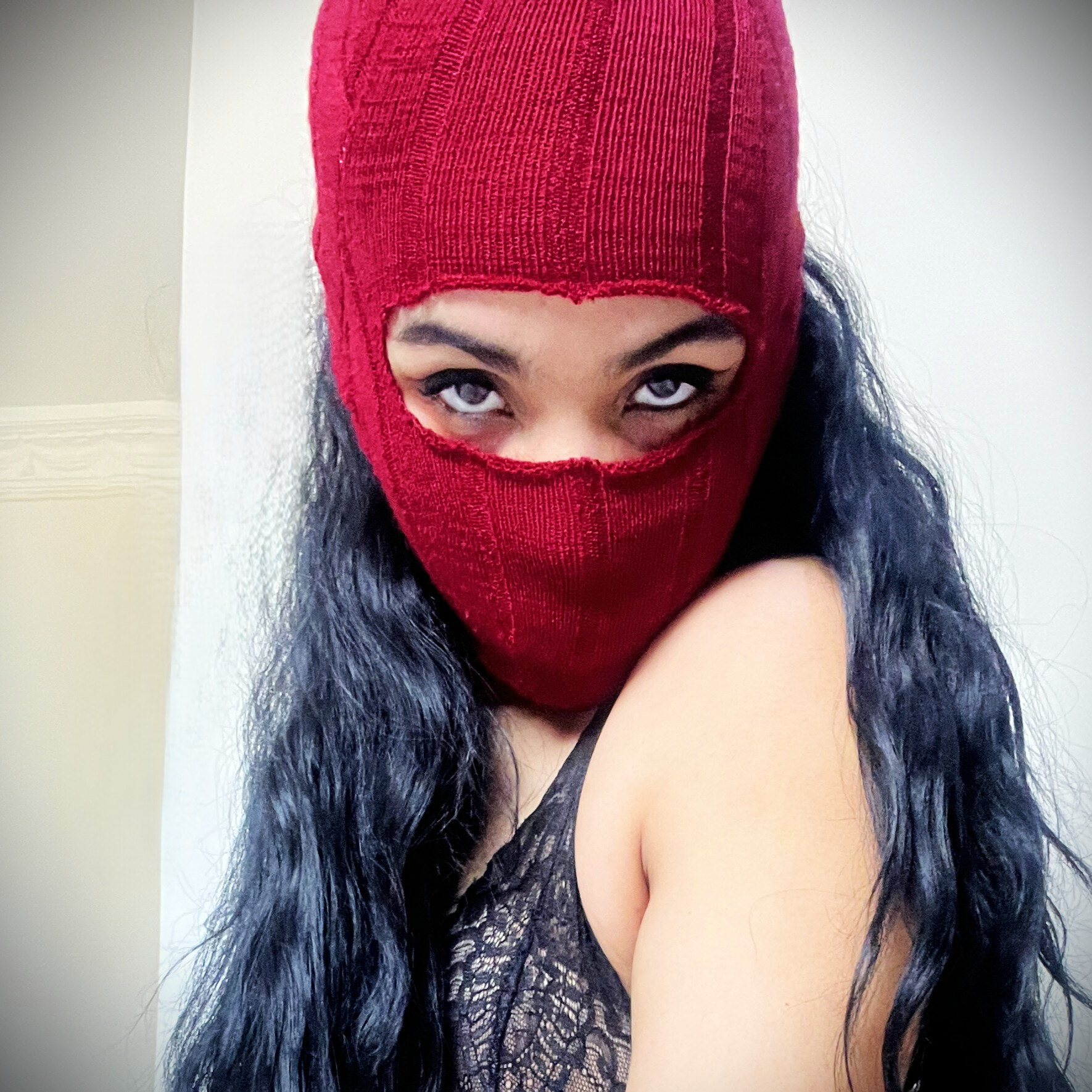 Masked Mami OnlyFans