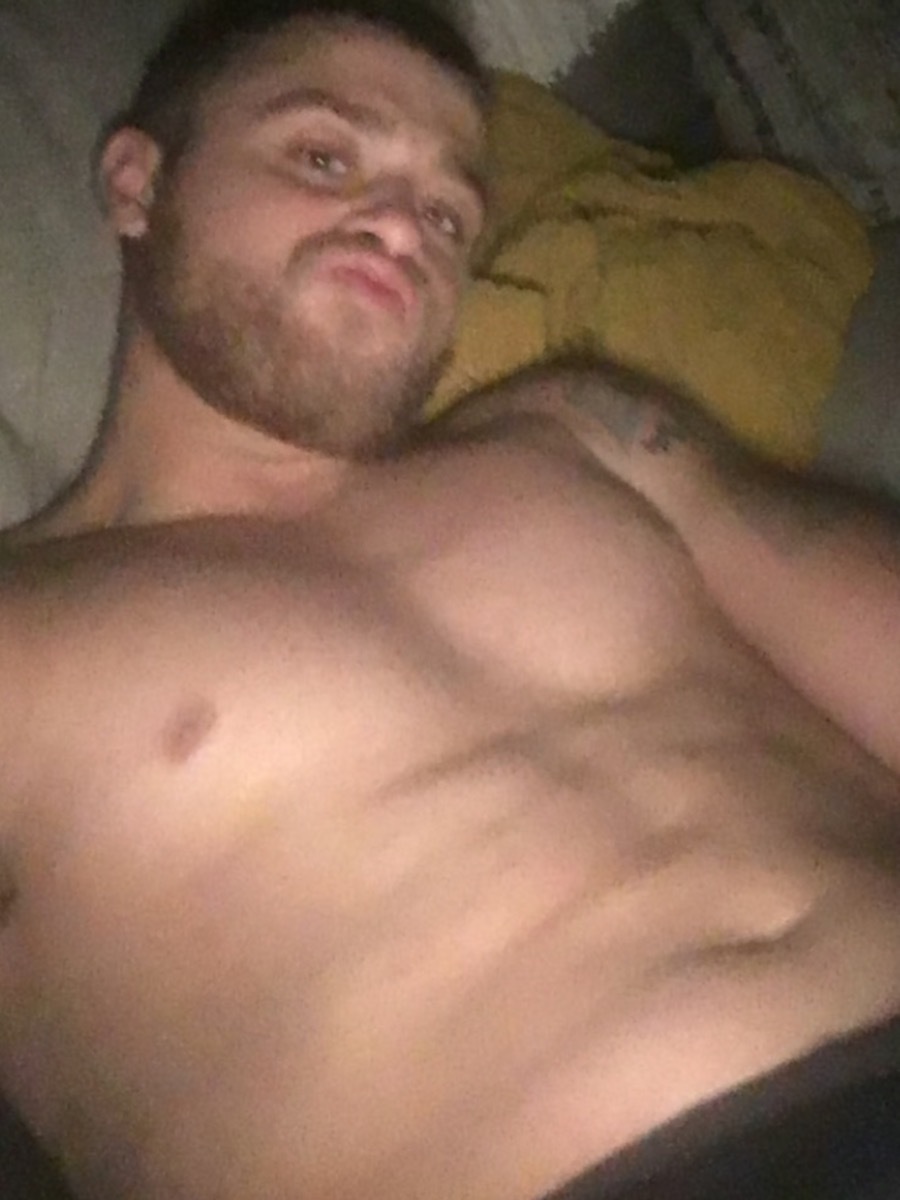 yourmomsfavoritedick OnlyFans