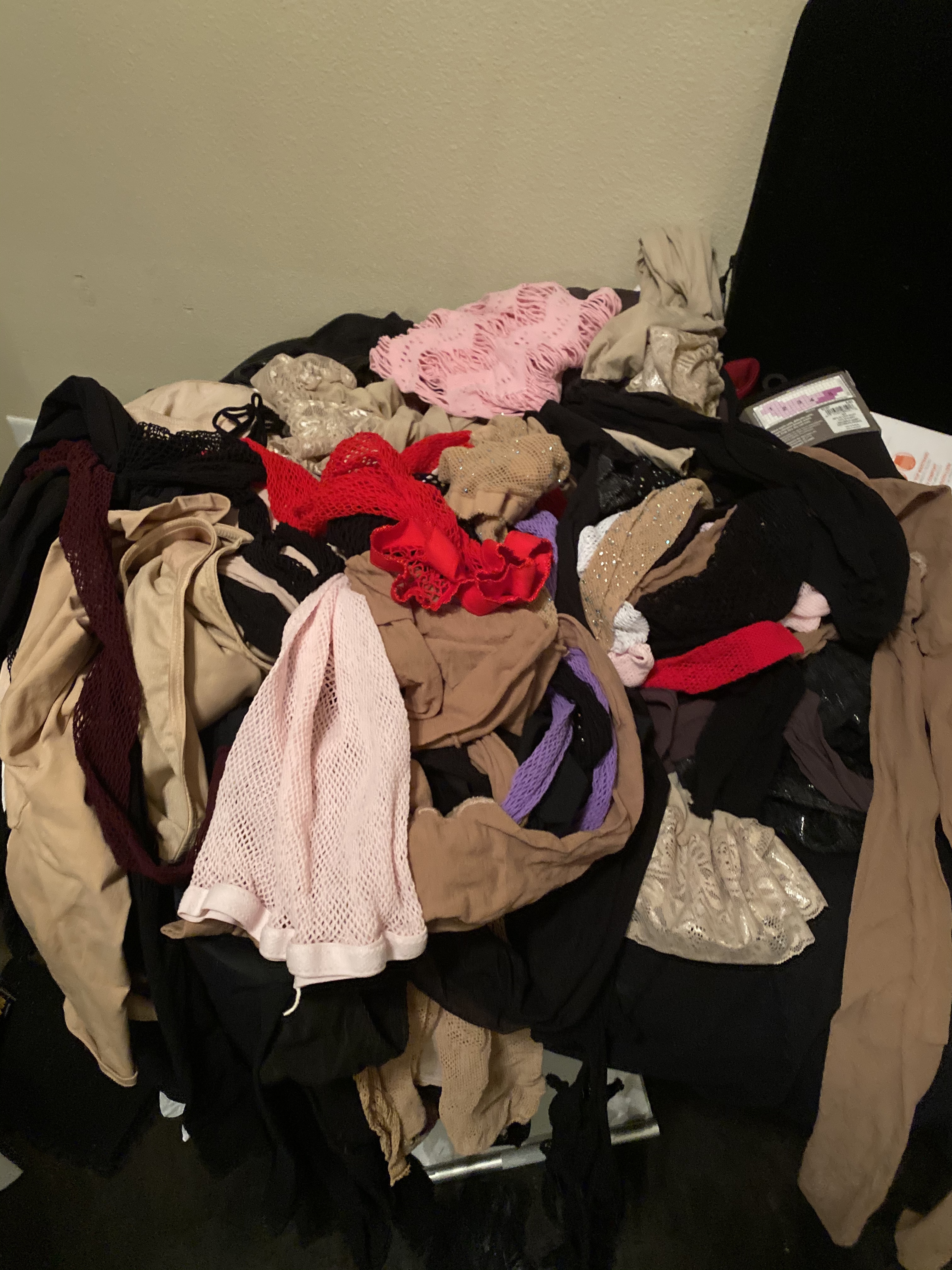 Nylon Mommy OnlyFans header