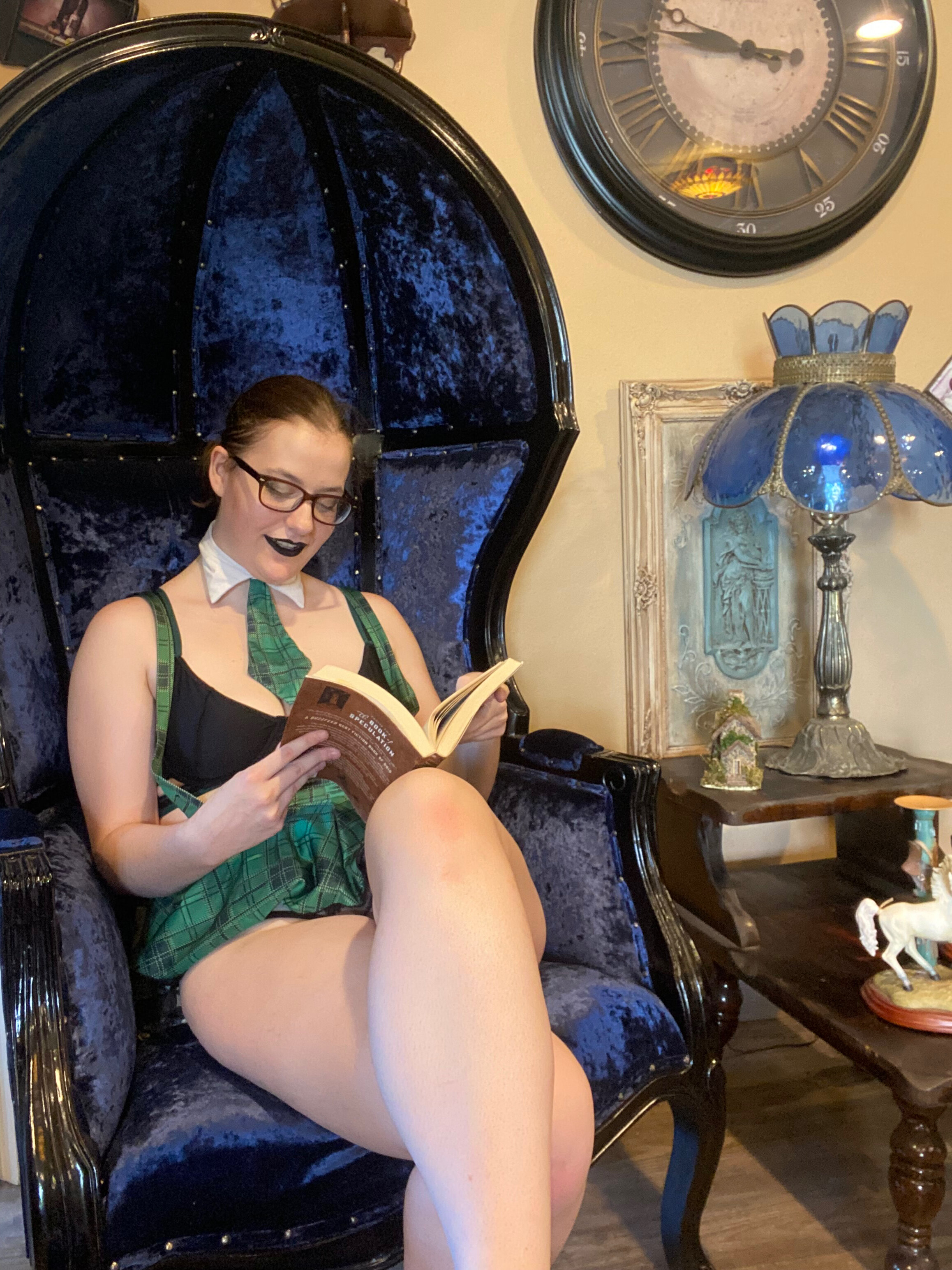 V the succubus OnlyFans header