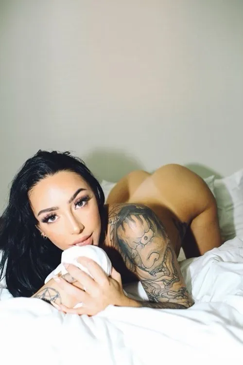 yourtattooedgf OnlyFans header