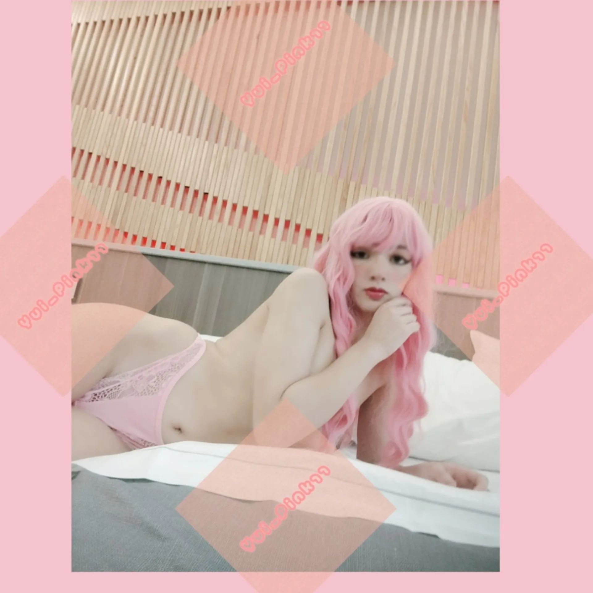 YUI PINK OnlyFans header