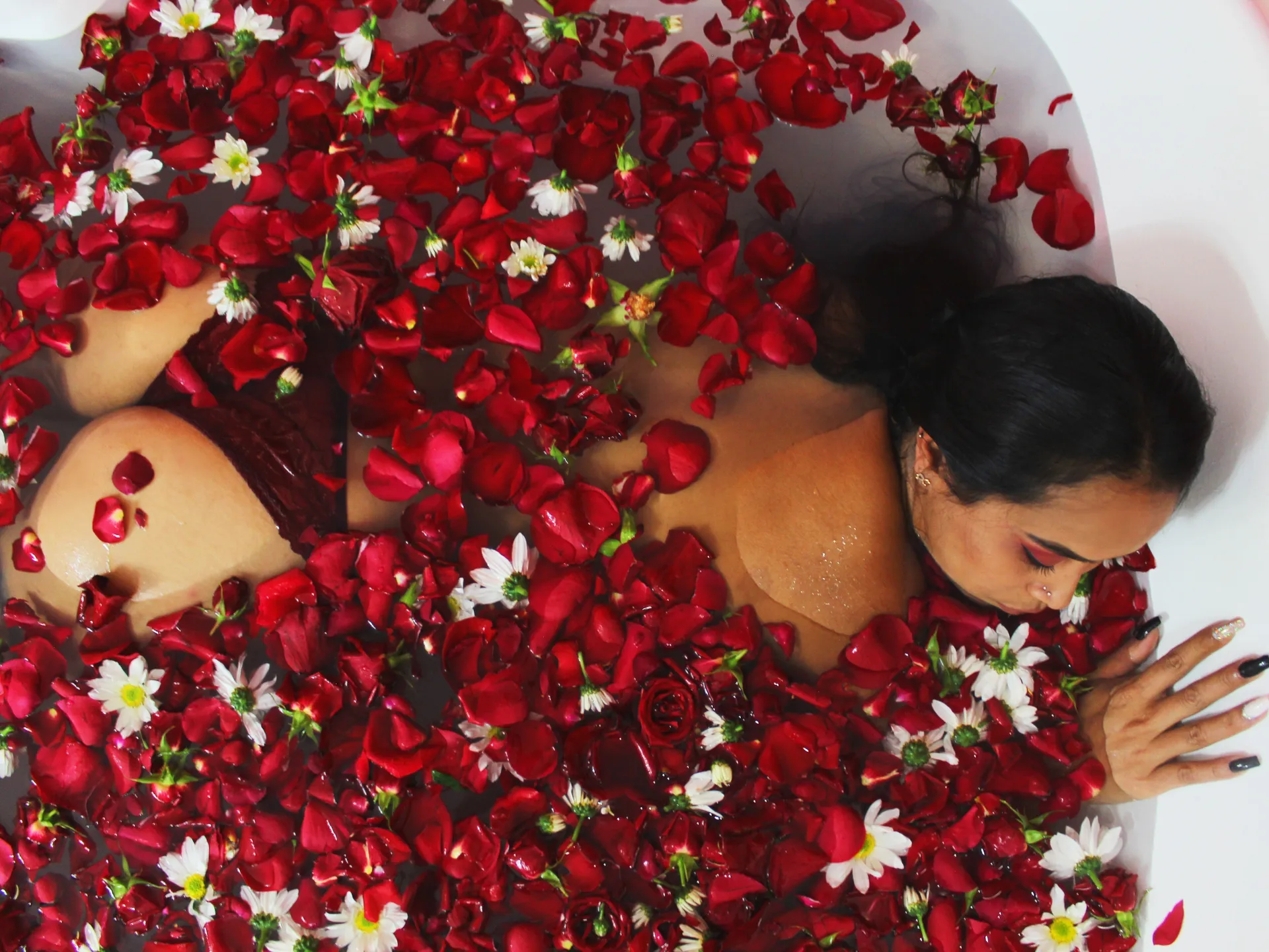 Yulii OnlyFans header