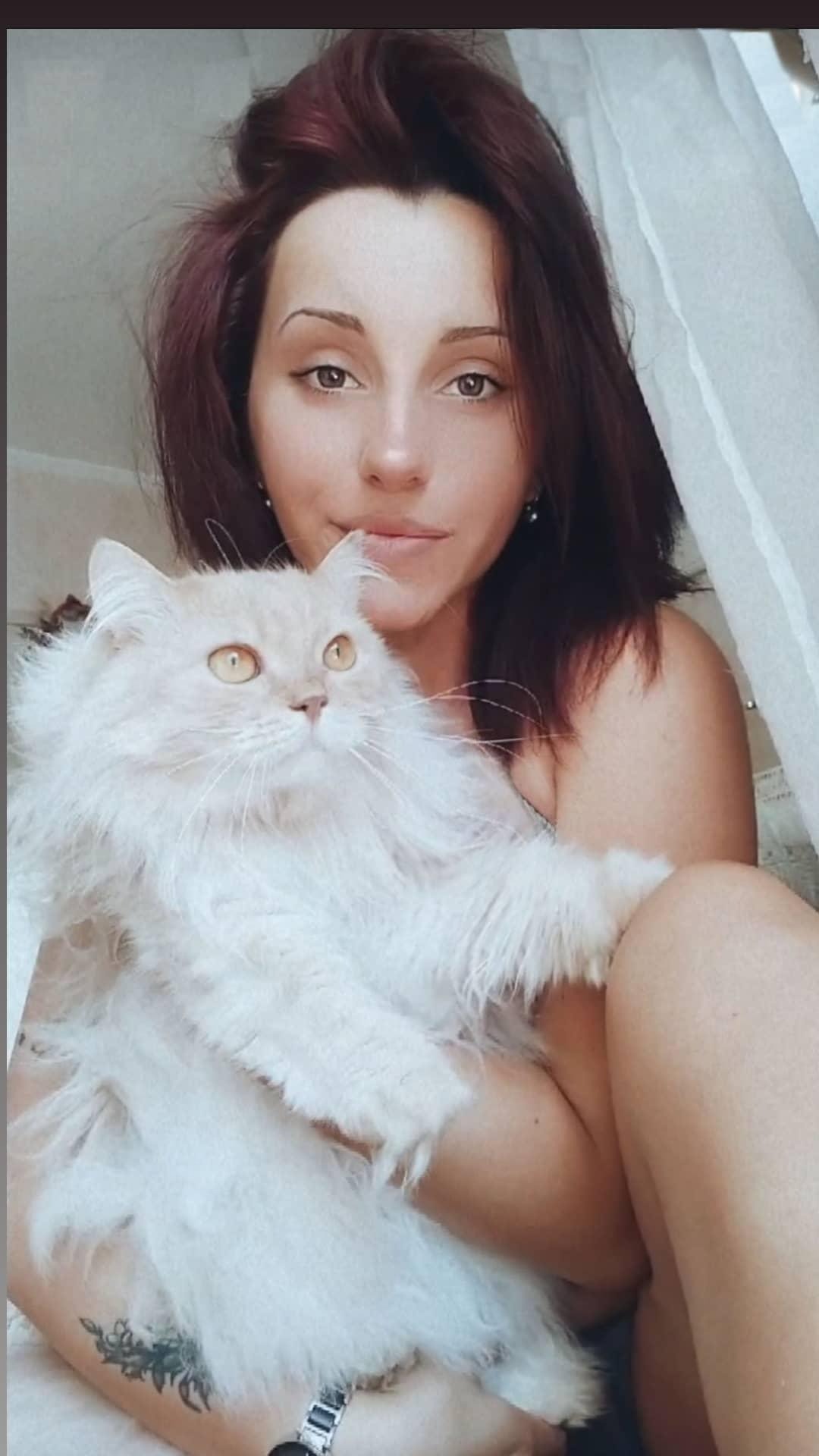 Yuliia OnlyFans header