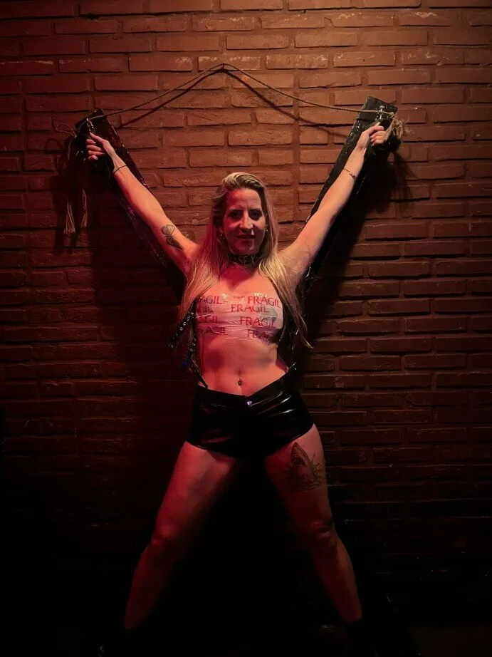 Yuli Rose 🥀 OnlyFans header