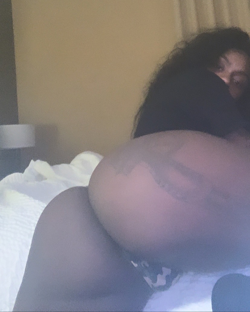 Yummyy Pussy OnlyFans header