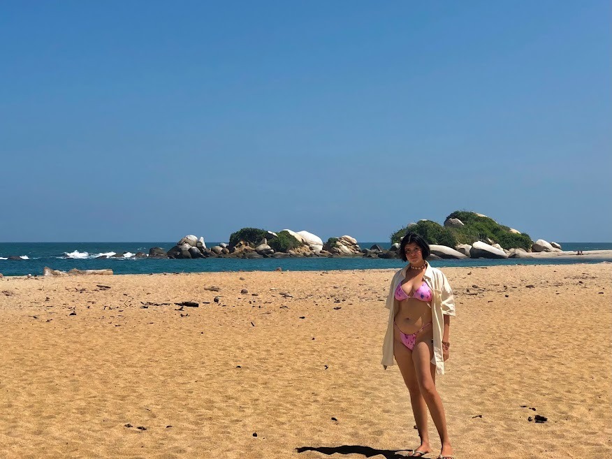 Yun Echeverry OnlyFans header