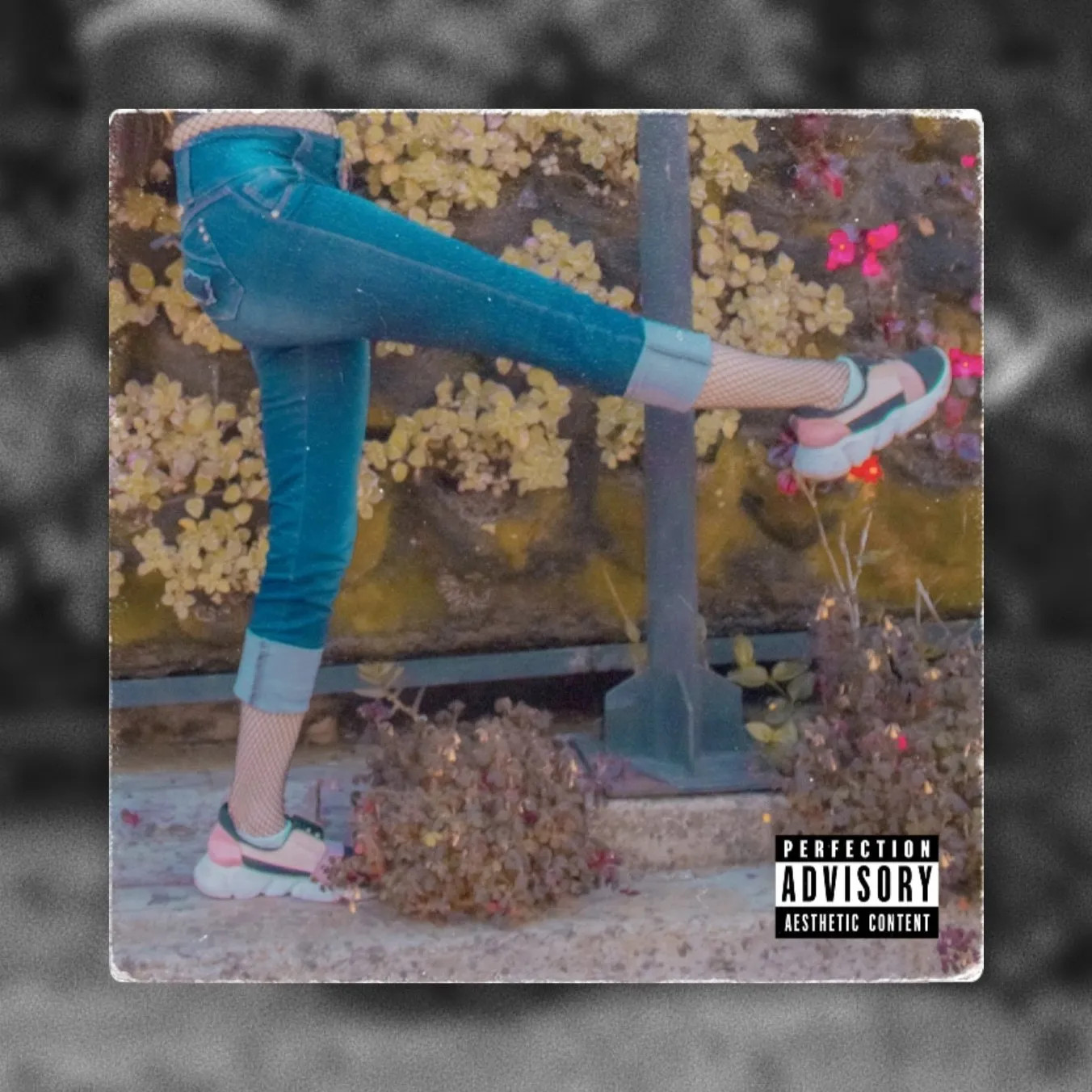 Yuni OnlyFans header