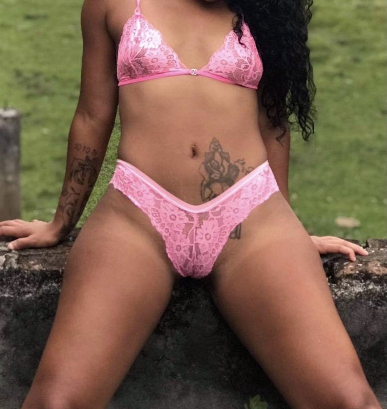 Yurani Viafara OnlyFans header