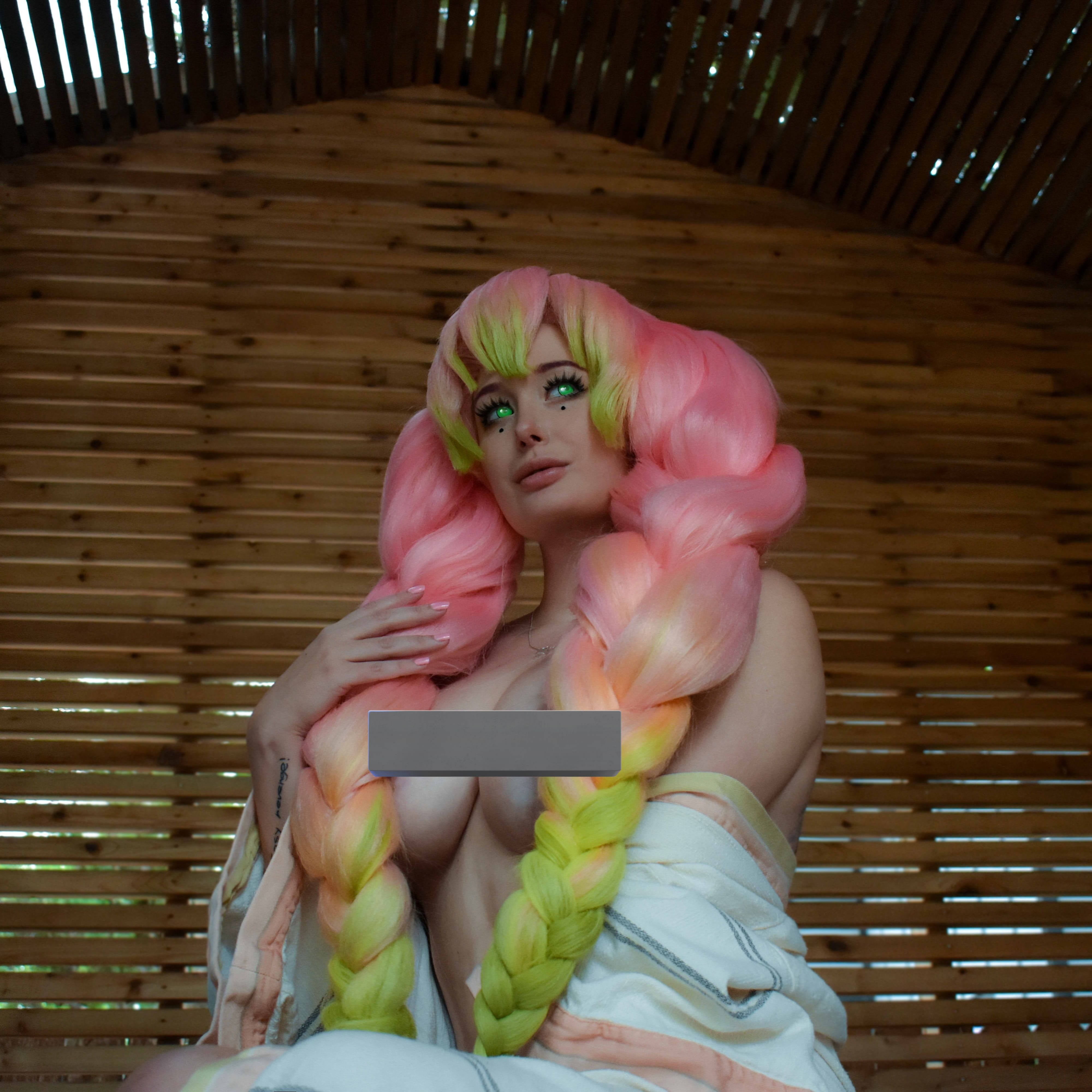 yureta OnlyFans header