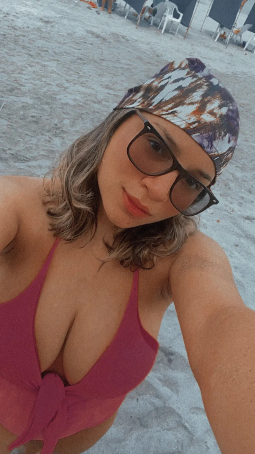 Yuri Suarez ✨ OnlyFans header