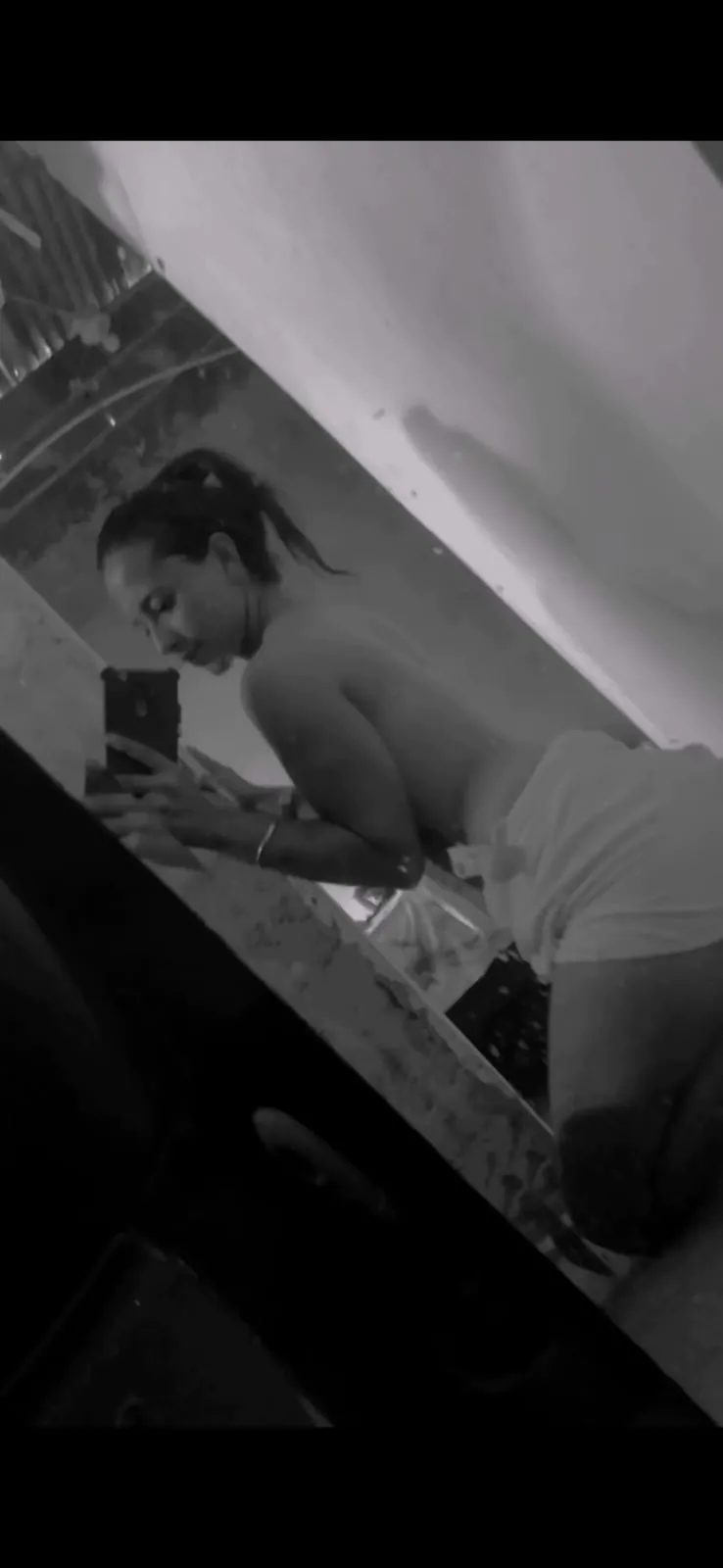 Yuriana OnlyFans header