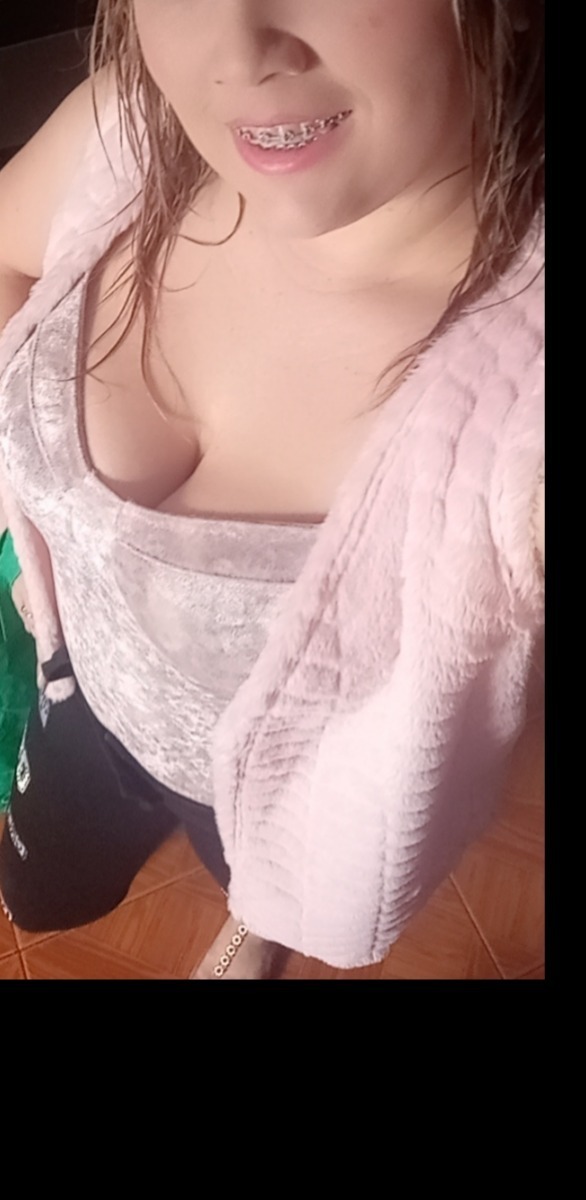 yurlandycanas OnlyFans header